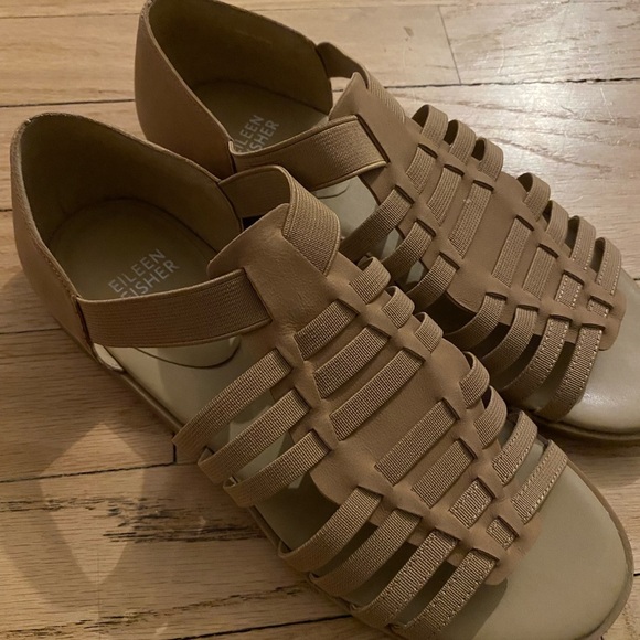 Eileen Fisher Tan Strappy Sandals - Picture 5 of 5